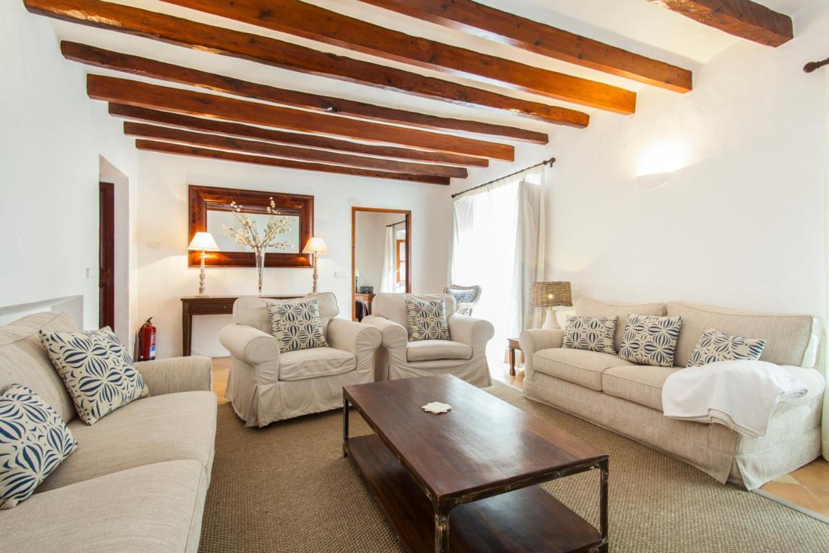 Casa Escola Villa Deia