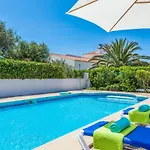 Villa Velasco Cb By Mauter Villas