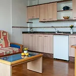 Apartamentos Portu Saler