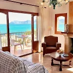 Mallorca Beach Front Line House 6 Pers