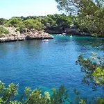 Waterfront Apartment 'Maria'. Pool. Wifi