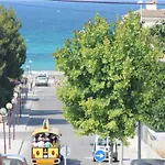 Gloria Apartament Near The Beach