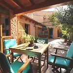 Can Gato Den Vives Casa Para 4 Con Piscina