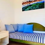 Appartamento Sa Varadero Su Tre Piani Con Cucina