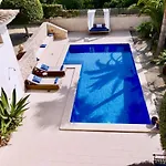 Villa Ocean Blues