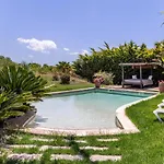 Le Petit Paradis