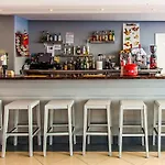 Hostal Apolo