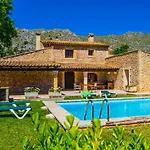 Cuixach - Stone Mallorcan Villa In Pollensa