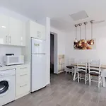 Yourhouse Can Jordi, Air Conditioned Holiday House With Private Pool