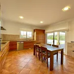 Villa En Blanes