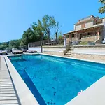 Villa Alejandra
