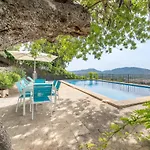 Villa Maria Isabel