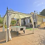 Villa Llimona