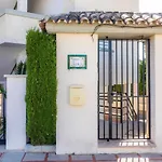 Apartment La Veleta With Sea View