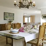 Villa Llobets I
