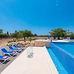 New! Villa Calonge