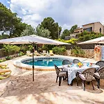 Lovely Home In Porto Petro