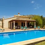 Villa Punta Colet