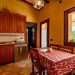 Villa In Center Of Pollensa With Pool And Jacuzzi