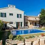 Yourhouse Can Bombarda For Groups Up To 10 Guests, Perfect For Cycling