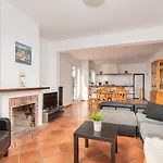 Villa Anneuxu By Escapehome