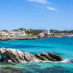 Es Port