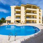Apto Con Terraza 403
