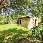 Charming Villa With A/C And Wifi