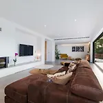 Sunset Villa O2