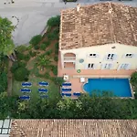 Villa Amoros
