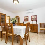 Villa Toniet