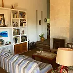 Casa Tintorera