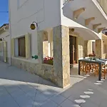 Villa Hibiscus