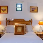 Casa Poupitta - 10 Personnes - 5 Chambres En Suite - Piscine