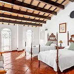 Villa Juana Blanes
