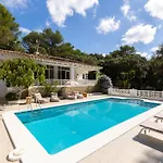 Villa Caterina Authentic Villa In Quiet, Wooded Area