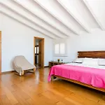 Yourhouse Es Fiters