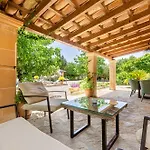 Yourhouse Can Rafelino