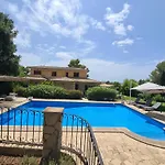 Villa Jacelia