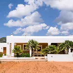 Can Pep Luis Can Pep Mortera Is Located In The Beautiful Countryside Near To Playa Den Bossa