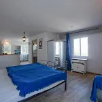 Nice Home In Montuiri With Kitchen