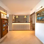 Hotel Playa Mondrago