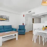 Apartamento Frente A La Playa Con Vistas Perfectas Al Mar