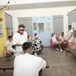 New Art Hostel - Albergue Juvenil