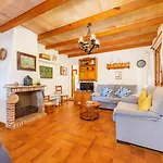Idyllic Finca In Puerto Pollensa