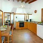 Owl Booking Villa Teo - Rustic Stay