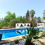 Bodasuite Mit Xxl Pool Und Grosser Privatterrasse
