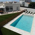 Villa Houses - Villa Alta Calidad Con Piscina Y Jardin