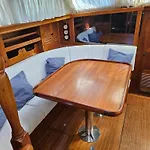 Exclusivo Velero Privado 6Pax