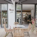 Apartamentos Es Pujols - Emar Hotels
